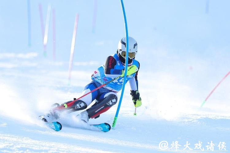 多项全国性青少年滑雪赛事参赛人数创新高 多项全国性青少年滑雪赛事参赛人数创新高